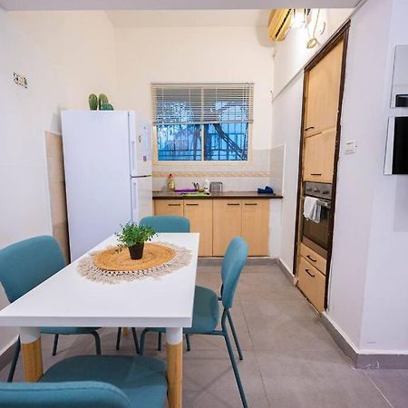 Studio Apartment In Ben Yehuda Cozy And Convinent Tel Aviv Exteriör bild